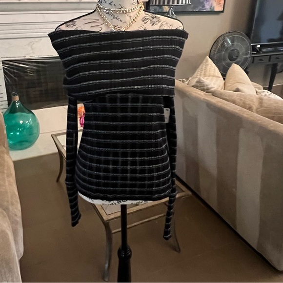 🆕 We The Free Top - Picture 4 of 14